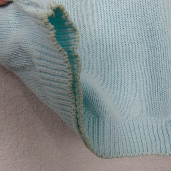 Cape Isle Knitters Women Embroidered Knit Top Sz Medium Blue Cottagecore Granny - Picture 9 of 9